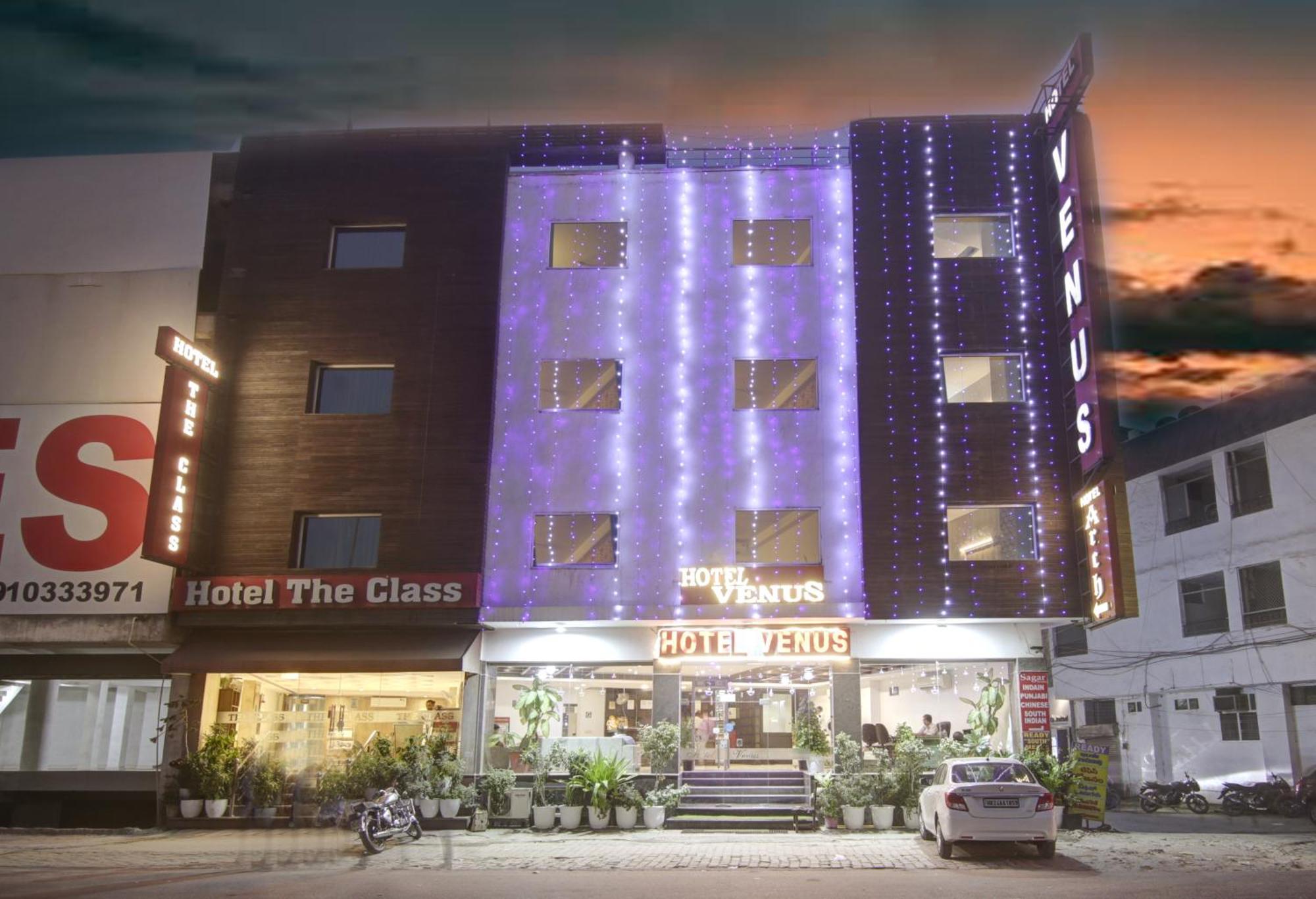 Hotel Venus Plaza Nowe Delhi Zewnętrze zdjęcie
