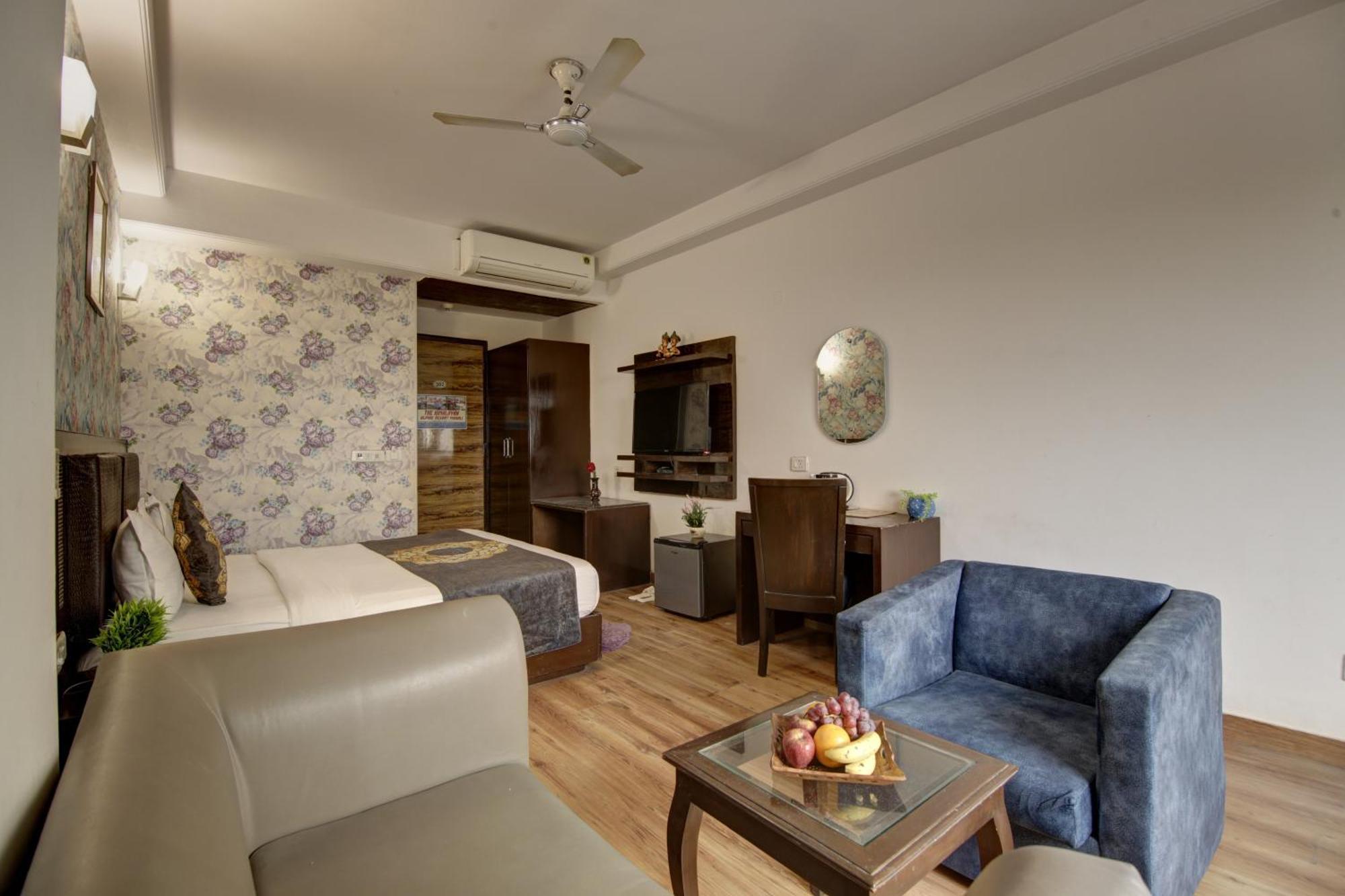 Hotel Venus Plaza Nowe Delhi Zewnętrze zdjęcie